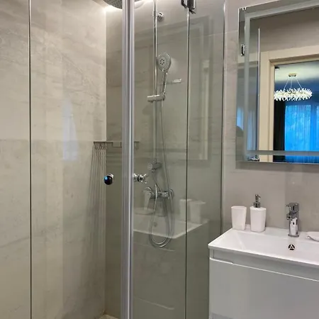 Gæstehus Zelena 4*